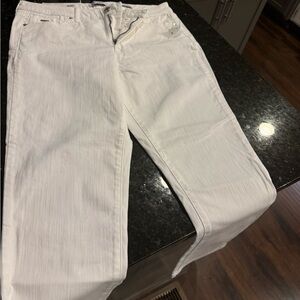 Nine West women’s white denim ankle pants size 12